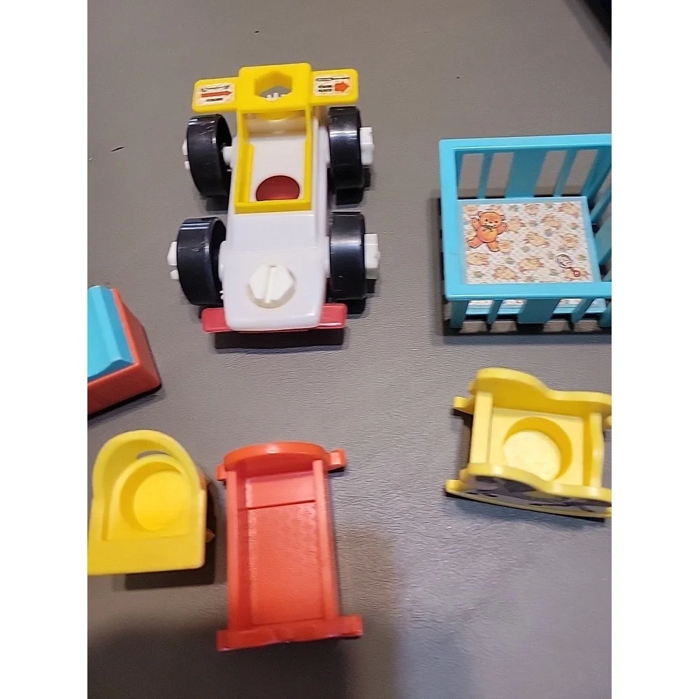 Fisher-Price Little People Vtg replacement Baby items etc...